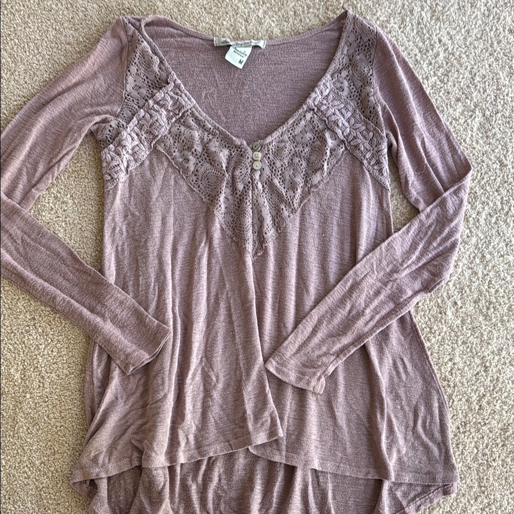 Women's Lace Detail Long Sleeve Top